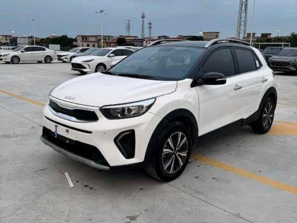 2021 Kia Sonet 1 4L CVT Sunroof Edition
