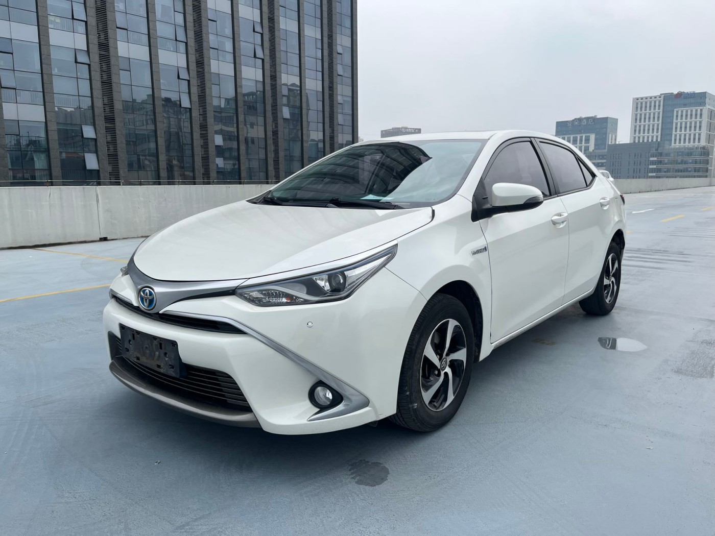 2017 Toyota Levin Facelift Twin Engine 1 8H GS E CVT Elite Sunroof Edition China IV
