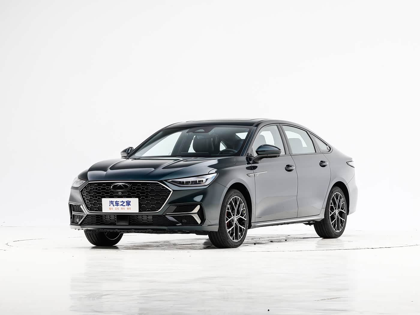Chery Arrizo 8 PRO