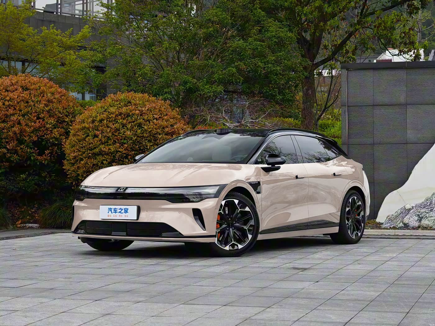 ZEEKR 007 GT
