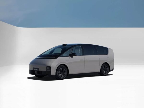 Li Auto MEGA